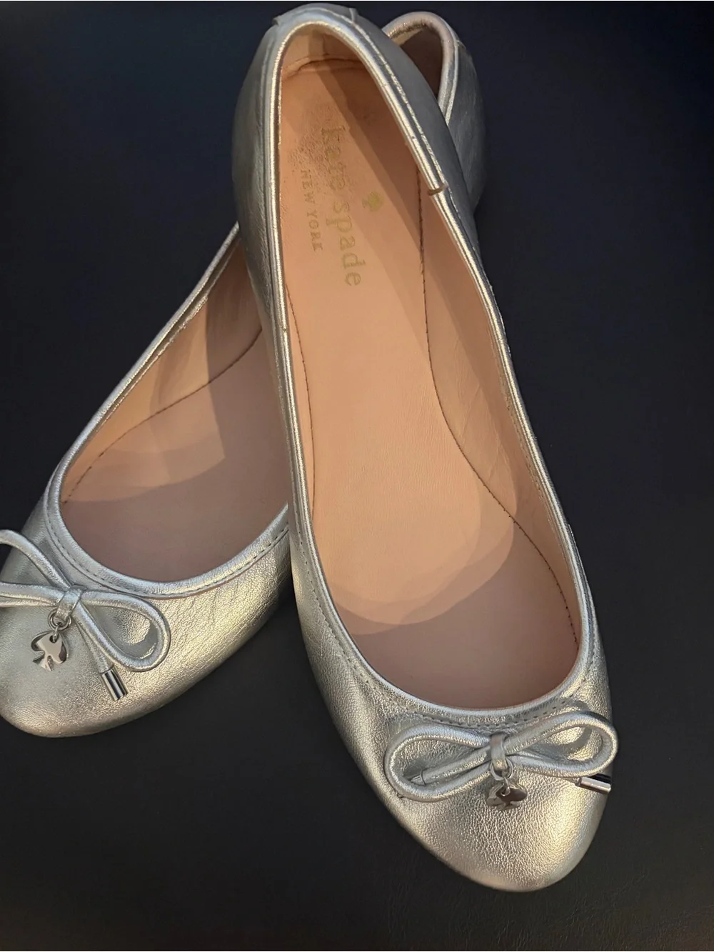 Kate Spade NY Metallic Silver Ballet Flats 7.5M – Bow & Spade Charm